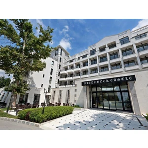 White Rock Castle Suite Hotel